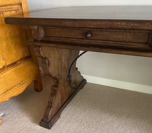 lot 10 image: Vintage Wooden Desk with 2 Drawers