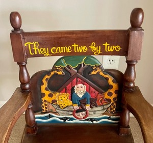 lot 88 image: Noahs Ark Themed Childrens Rocking Chair