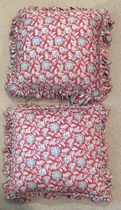 lot 91 image: Four Ruffle Edged Accent Pillows