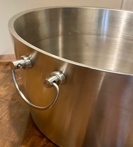 lot 166 image: Large Metal Bucket
