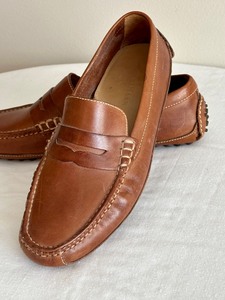 lot 30 image: Pair of Mens Cole Haan Leather Shoes