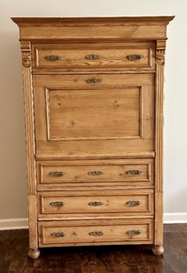 lot 8 image: Antique Sekretar  Secretary