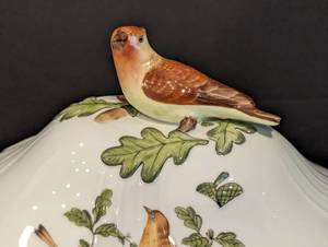 lot 20 image: Henrend Rothschild Bird Tureen