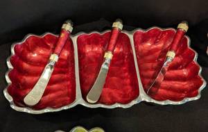 lot 42 image: Julia Knight Enamel Servingware