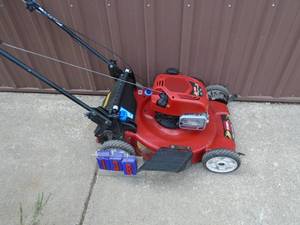 Toro self propelled recycler. Tested & works. As shown.