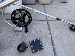 lot 20 image: Big Jon Manual Downrigger