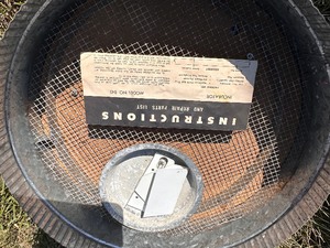 lot 37 image: Vintage Egg Incubator