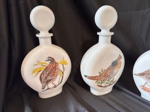 lot 154 image: 7 Vintage 1960s California Quail Milk Glass Decanters