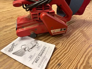 lot 89 image: Milwaukee 4 x 24 Belt Sander