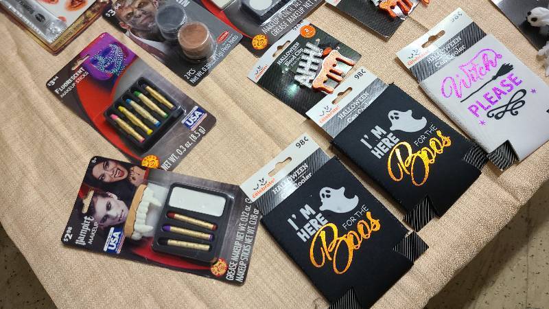 Halloween Makeup and extras pack
