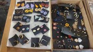 Neat assortment of vintage costume jewelry