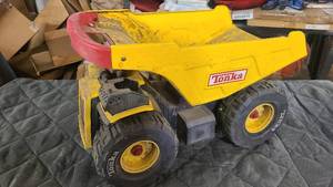 Tonka Toy Dump Truck