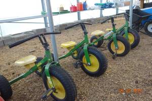 lot 101 image: Qty 4 Tuff Trax ETRL TMX Pedal Bikes