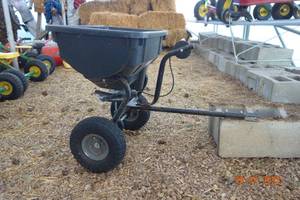 lot 104 image: AgriFab Seed Spreader Model 45-0540