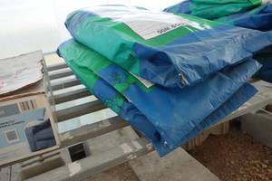 lot 119 image: 4 bags C-O-C-S WDG Fungicide