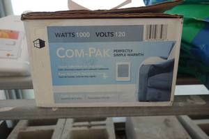 lot 118 image: Com-Pak 12V heater