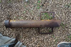 lot 141 image: Post Pounder