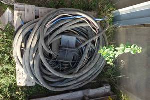 lot 155 image: Pallet of Various heavy duty wire