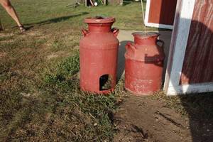 lot 161 image: 4 red Milk Cans