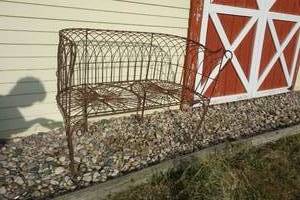lot 170 image: Metal Bench