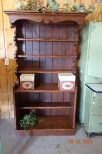 lot 179 image: brown hutch red birds 38x17x73