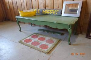 lot 187 image: Coffee table and contents