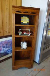 lot 188 image: Bookcase 20x13x55.5