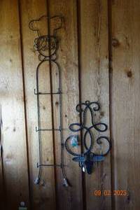 lot 226 image: 3 wire racks