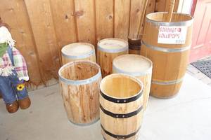 lot 214 image: wooden barrels
