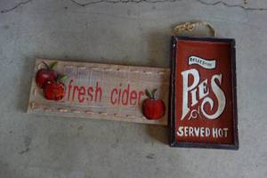 lot 216 image: Pies and cider signage