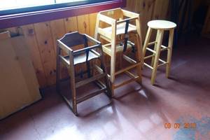 lot 56 image: Chair Lot