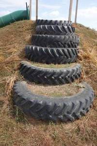 lot 36 image: 6 tractor tires with good thread