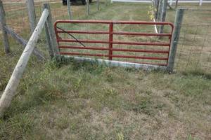 lot 37 image: Cattle Gate 89 HW Brand