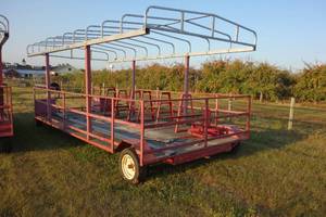 lot 85 image: Wagon for Tractor Rides for repair