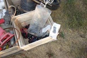 lot 285 image: Water fertilizer injector supples