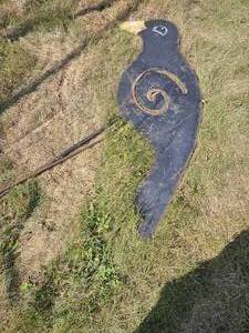lot 284 image: Metal Crow