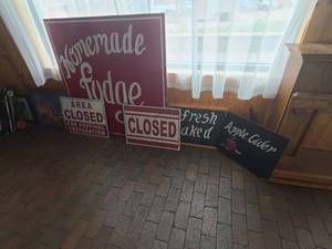 lot 341 image: Various Signage