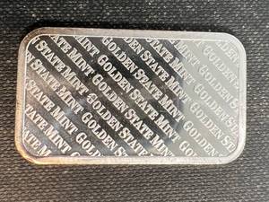 lot 09 image: 1 TROY OZ .999 FINE SILVER GOLDEN STATE MINT BAR