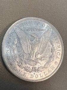 lot 21 image: 1882-S US MORGAN SILVER DOLLAR