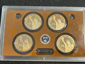 lot 75 image: 4 COIN PROOF US PRESIDENTIAL DOLLAR SET