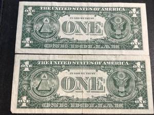 lot 81 image: GROUP OF 2 US BLUE SEAL $1 SILVER CERTIFICATES 1957A 1957B