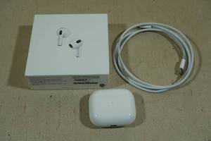 lot 28 image: Apple AirPods 3rd Generation with Lightning Charging Case