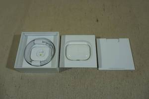 lot 38 image: Apple AirPods Pro with MagSafe Charging Case