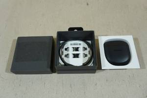 lot 41 image: Bose QuietComfort II Earbuds -Black
