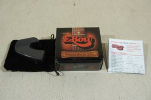 lot 142 image: Ebow Electric Bow for Guitars
