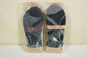 lot 153 image: 2 Pairs FitKicks -Womens XL 10-11