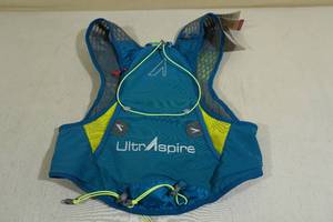 lot 164 image: UltraSpire Alpha 4.0 Hydration Pack -Medium