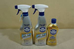 lot 194 image: 3 Bar Keepers Friend Cleaners