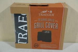 lot 207 image: Traeger Grill Cover