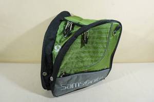 lot 231 image: Samsonite Ski Boot Bag